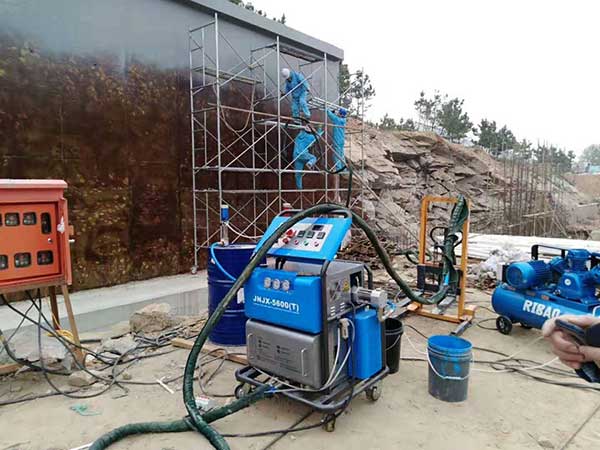 聚脲噴涂機(jī)價格(圖2) 聚脲噴涂機(jī)JNJX-H5600(T)